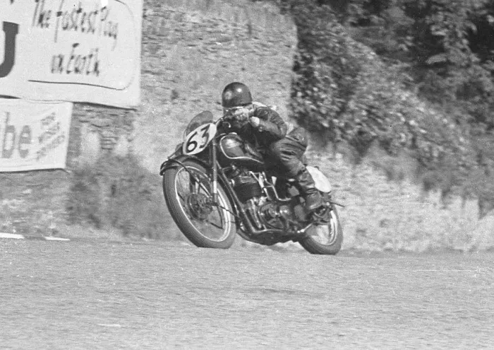 Framed Print : Cecil Sandford (Velocette) 1949 Junior Clubman TT