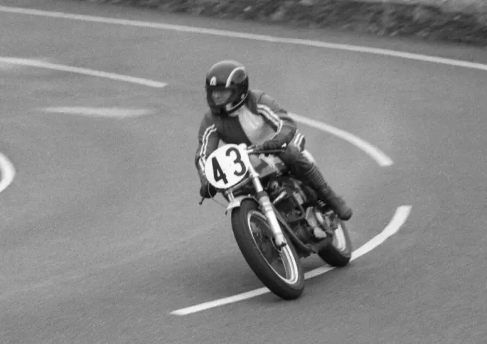 Framed Print : Chad Bandeen (Norton) 1985 Senior Classic Manx Grand Prix Framed Print : Chad Bandeen (Norton) 1985 Senior Classic Manx Grand Prix