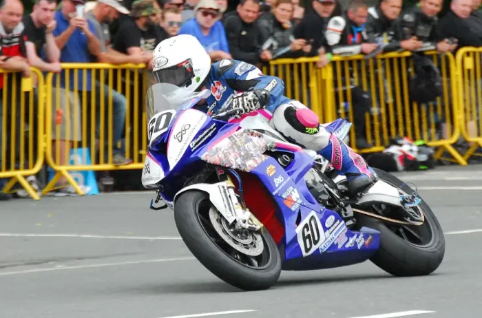 Framed Print : Charles Rhys Hardisty (BMW) 2018 Superbike TT