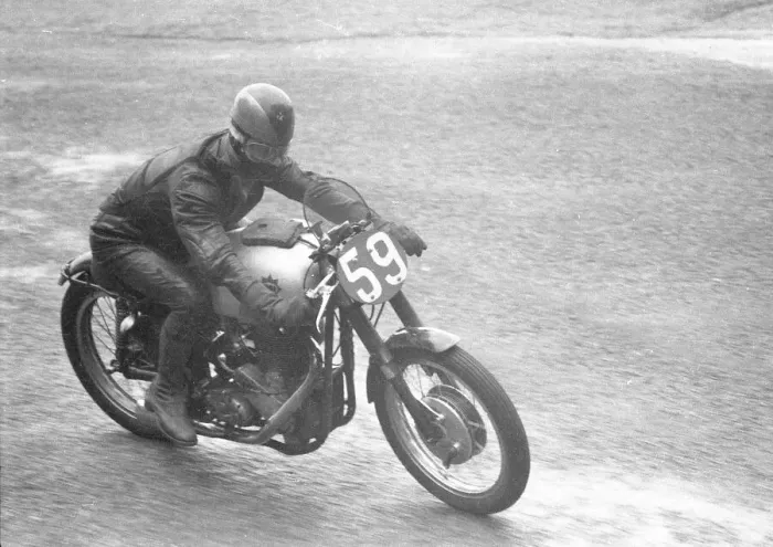 Framed Print : Charlie Salt (BSA) 1955 Senior TT Framed Print : Charlie Salt (BSA) 1955 Senior TT
