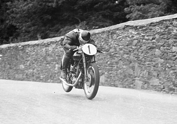 Charlie Salt (Rudge) 1952 Lightweight TT