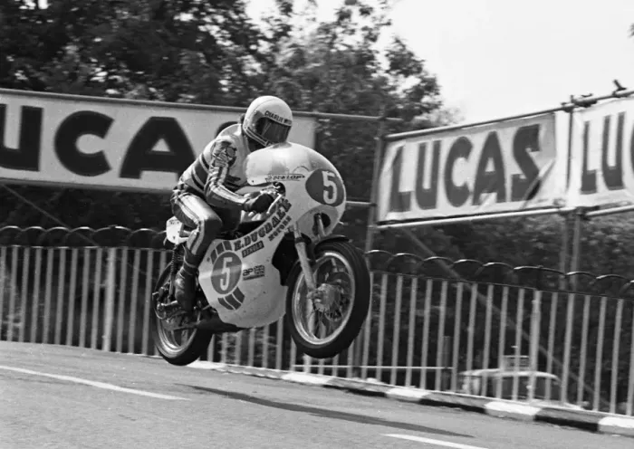 Framed Print : Charlie Williams (Yamaha) 1975 Lightweight TT Framed Print : Charlie Williams (Yamaha) 1975 Lightweight TT