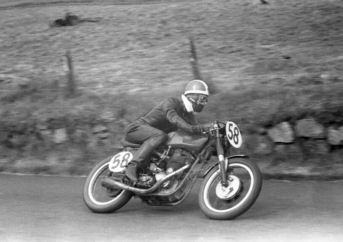 Framed Print : Chris Anderson (BSA) 1958 Junior Ulster Grand Prix Framed Print : Chris Anderson (BSA) 1958 Junior Ulster Grand Prix
