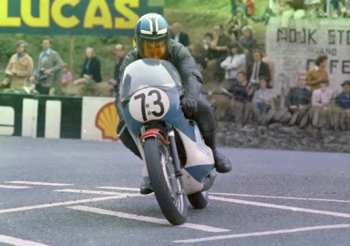 Framed Print : Chris Burton (Yamaha) 1972 Junior Manx Grand Prix Framed Print : Chris Burton (Yamaha) 1972 Junior Manx Grand Prix