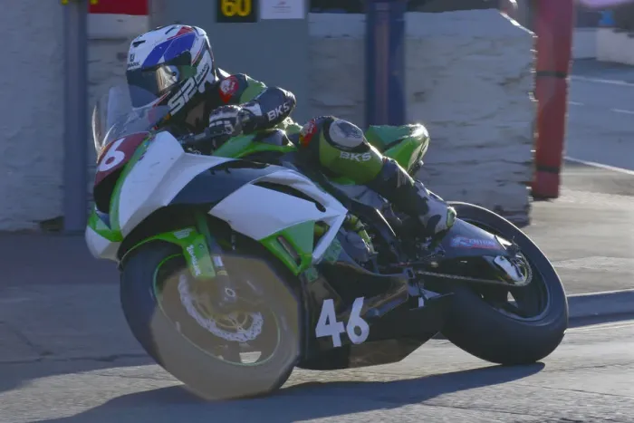 Framed Print : Chris Cook (Kawasaki) 2014 Newcomers A Manx Grand Prix Framed Print : Chris Cook (Kawasaki) 2014 Newcomers A Manx Grand Prix