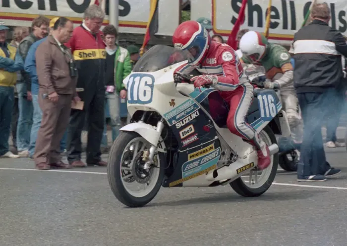 Framed Print : Chris Fargher (Suzuki) 1986 Production D TT Framed Print : Chris Fargher (Suzuki) 1986 Production D TT