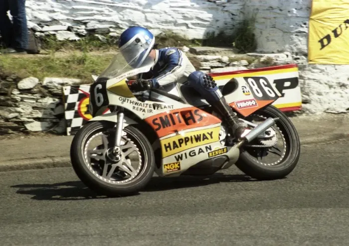 Framed Print : Chris Faulkner (Yamaha) 1985 Formula 2 TT Framed Print : Chris Faulkner (Yamaha) 1985 Formula 2 TT