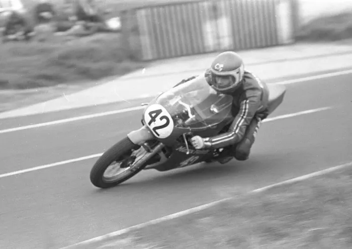 Framed Print : Chris Grose (Yamaha) 1981 Lightweight Manx Grand Prix Framed Print : Chris Grose (Yamaha) 1981 Lightweight Manx Grand Prix