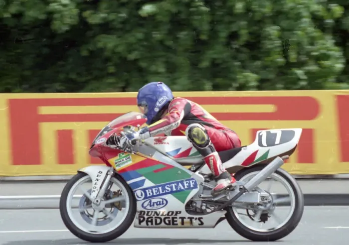 Framed Print : Chris Heath (Honda) 1998 Ultra Lightweight TT