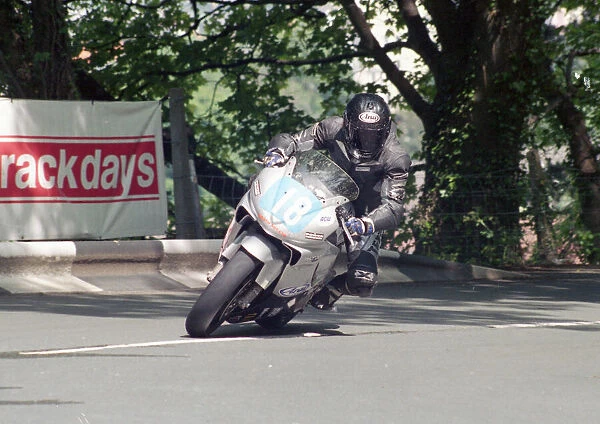 Chris Heath (Honda) 2002 Junior 600 TT