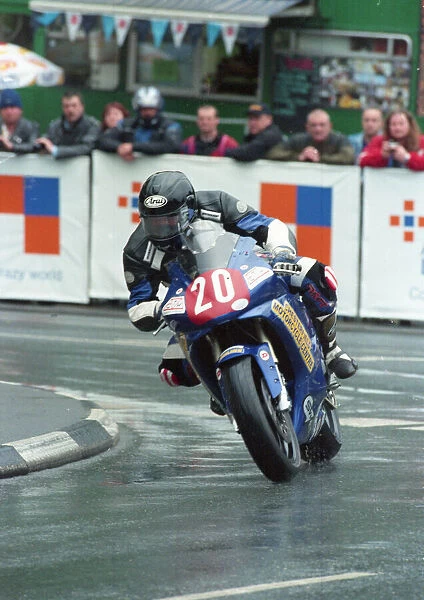 Chris Heath (Yamaha) 2000 Production TT