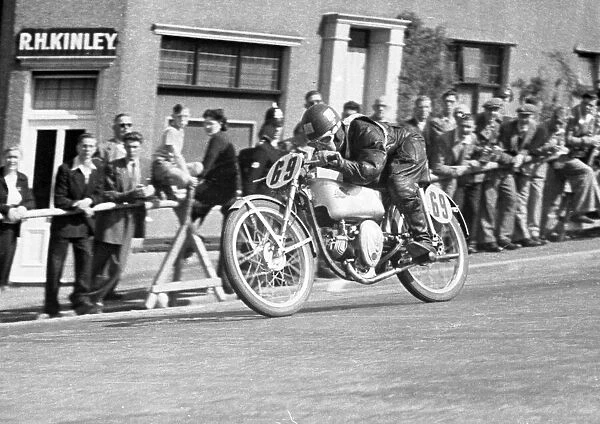 Chris Horn (DOT) 1951 Ultra Lightweight TT