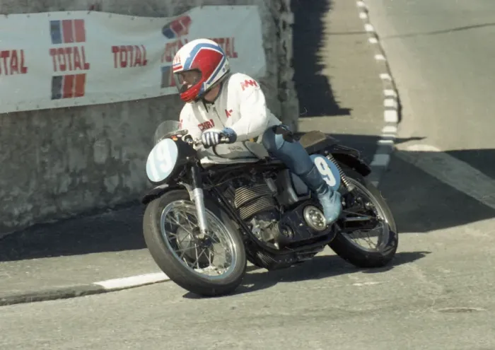 Framed Print : Chris McGahan (Norton) 1989 Junior Classic TT