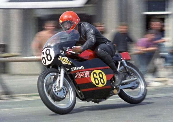 Chris Neve (Seeley) 1973 Senior TT