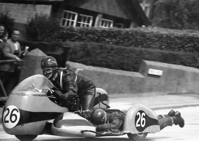 Framed Print : Chris Vincent & Eric Hardy (BSA) 1960 Sidecar TT Framed Print : Chris Vincent & Eric Hardy (BSA) 1960 Sidecar TT