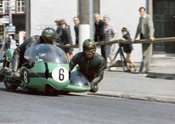 Chris Vincent & Fred Holden (BMW) 1967 Sidecar TT