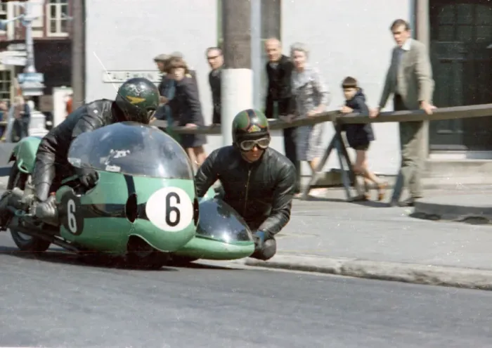 Framed Print : Chris Vincent & Fred Holden (BMW) 1967 Sidecar TT Framed Print : Chris Vincent & Fred Holden (BMW) 1967 Sidecar TT