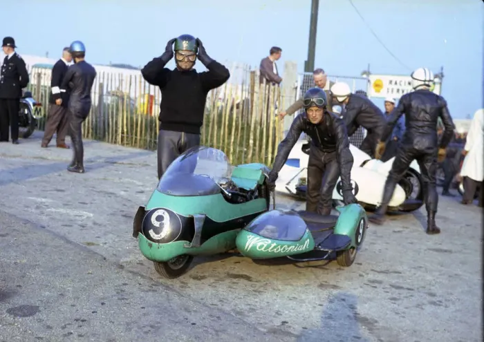 Framed Print : Chris Vincent & Ken Scott (BSA) 1963 Sidecar TT Framed Print : Chris Vincent & Ken Scott (BSA) 1963 Sidecar TT