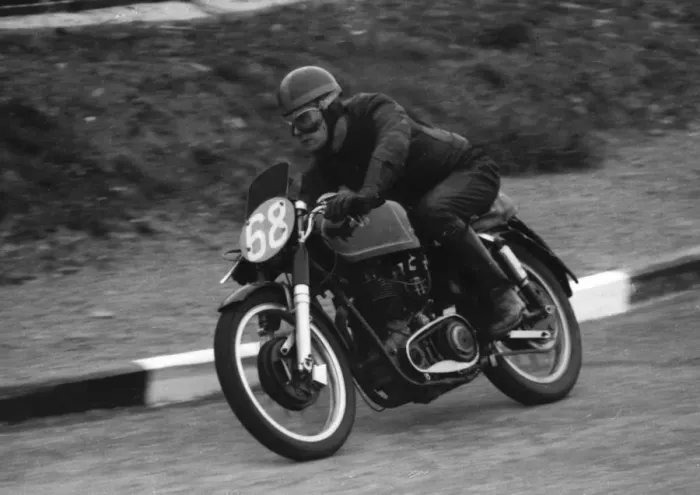 Framed Print : Cliff Ellerby (AJS) 1955 Junior TT Framed Print : Cliff Ellerby (AJS) 1955 Junior TT
