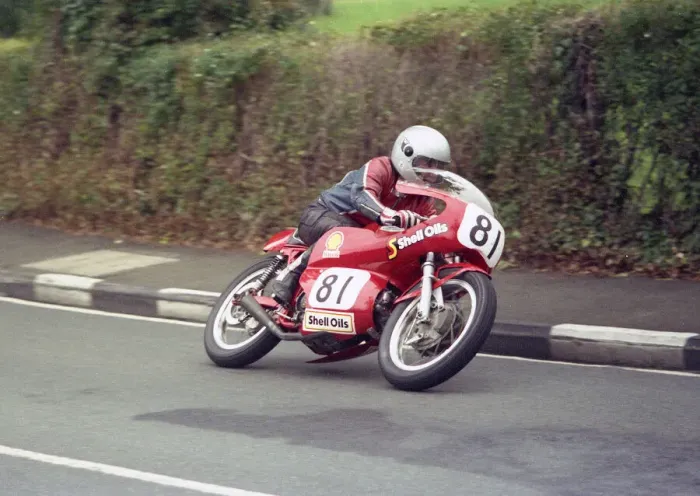 Framed Print : Cliff Gobell (Aermacchi) 1987 Classic Junior Manx Grand Prix Framed Print : Cliff Gobell (Aermacchi) 1987 Classic Junior Manx Grand Prix