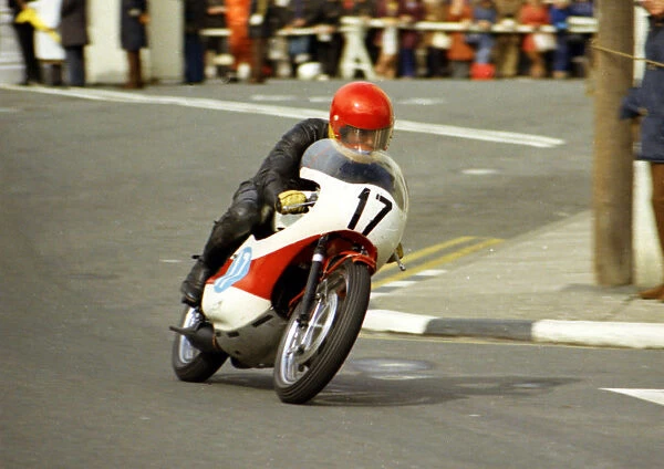 Cliff Mylchreest (Yamaha) 1974 Junior Manx Grand Prix