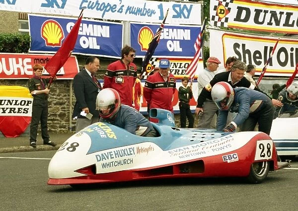 Cliff Pritchard & Clive Price (Suzuki CPR) 1988 Sidecar TT