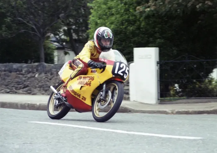Framed Print : Clifford Hanna (MBA) 1989 Ultra Lightweight TT Framed Print : Clifford Hanna (MBA) 1989 Ultra Lightweight TT