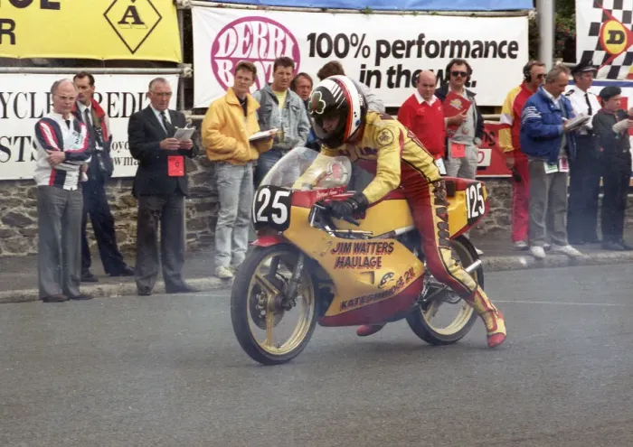 Framed Print : Clifford Hanna (MBA) 1989 Ultra Lightweight TT