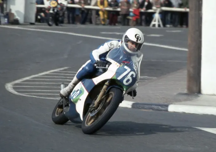 Framed Print : Clive Powis (Yamaha) 1983 Junior Manx Grand Prix