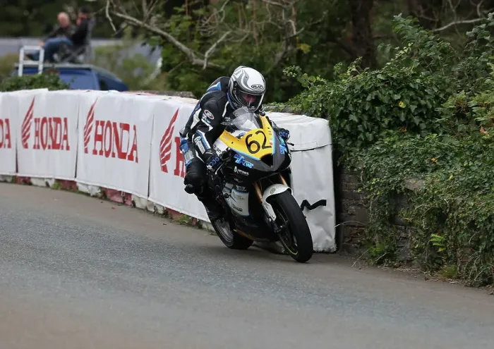 Framed Print : Close! Frenchman Rikki McGovern Triumph 2022 Senior Manx Grand Prix Framed Print : Close! Frenchman Rikki McGovern Triumph 2022 Senior Manx Grand Prix