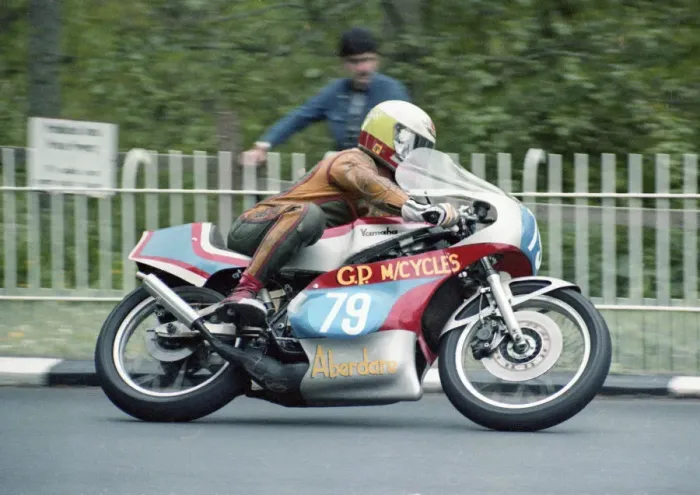 Framed Print : Colin Bevan (Yamaha) 1983 350 TT Framed Print : Colin Bevan (Yamaha) 1983 350 TT