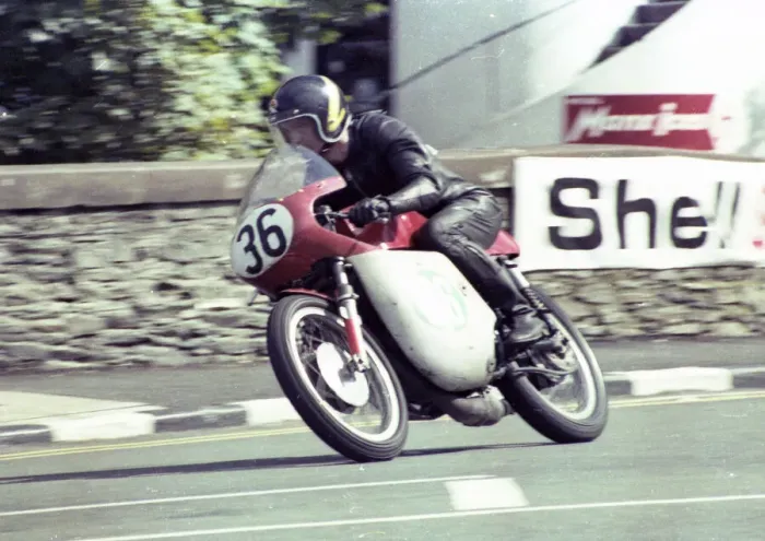 Framed Print : Colin Hammond (Bultaco) 1978 Lightweight Manx Grand Prix Framed Print : Colin Hammond (Bultaco) 1978 Lightweight Manx Grand Prix