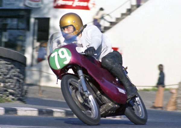 Colin Hardman (Ducati) 1974 Lightweight Manx Grand Prix