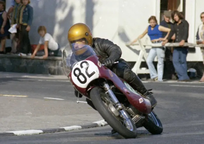 Framed Print : Colin Hardman (Ducati) 1975 Lightweight Manx Grand Prix Framed Print : Colin Hardman (Ducati) 1975 Lightweight Manx Grand Prix