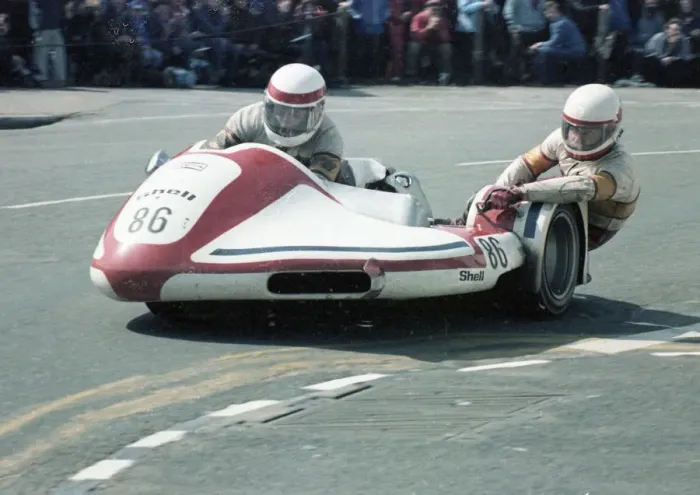 Framed Print : Colin Hopper & Keith Newman (Sparton Phoenix) 1981 Sidecar TT Framed Print : Colin Hopper & Keith Newman (Sparton Phoenix) 1981 Sidecar TT
