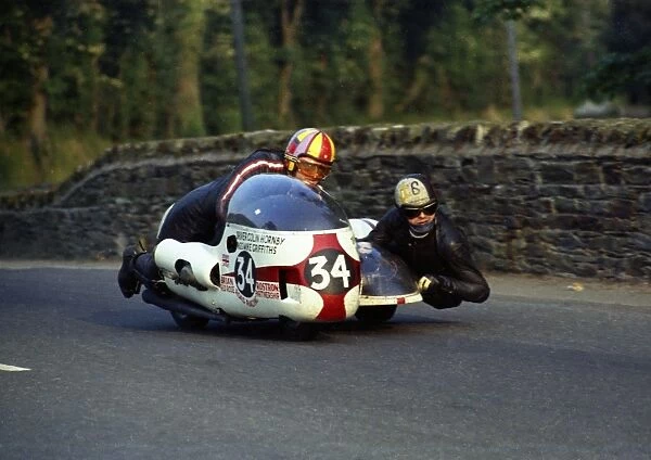 Colin Hornby & Mike Griffiths (BMW) 1971 500 Sidecar TT