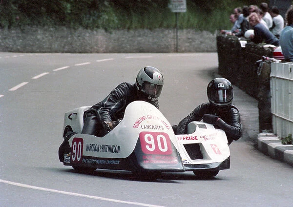 Colin Jacobs & Derek Fielding (Yamaha) 1986 Sidecar TT