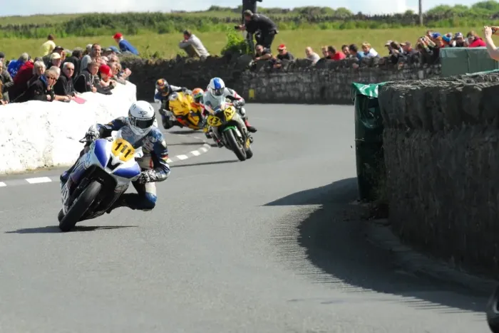 Framed Print : Colin Stephenson (Yamaha) 2015 Southern 100 Framed Print : Colin Stephenson (Yamaha) 2015 Southern 100