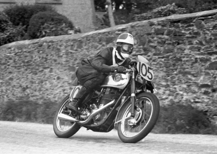 Framed Print : Colin Thurston (BSA) 1955 Senior Manx Grand Prix Framed Print : Colin Thurston (BSA) 1955 Senior Manx Grand Prix