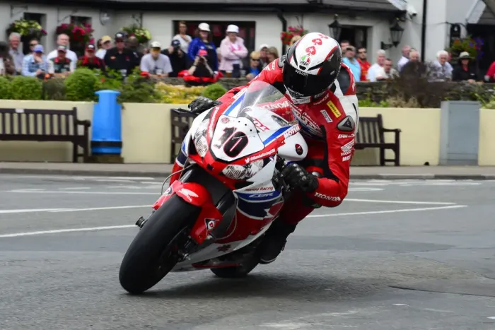 Framed Print : Conor Cummins (Honda) 2014 Senior TT Framed Print : Conor Cummins (Honda) 2014 Senior TT