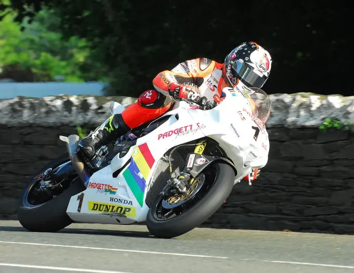 Framed Print : Conor Cummins (Padgett Honda) 2018 Superbike TT Framed Print : Conor Cummins (Padgett Honda) 2018 Superbike TT