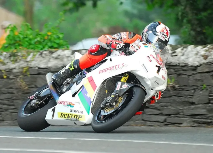 Framed Print : Conor Cummins (Padgett Honda) 2018 Superbike TT