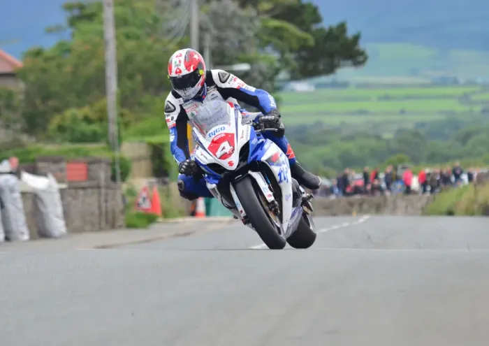 Framed Print : Conor Cummins (Tyco Suzuki) 2012 Southern 100