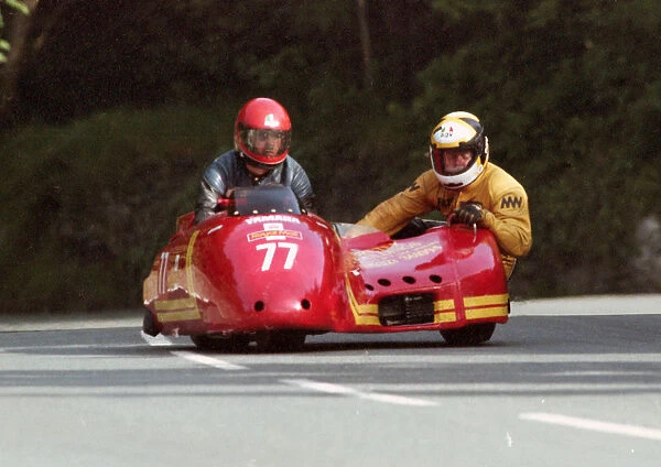 Conrad Harrison & Lee Patterson (Yamaha) 1993 Sidecar TT