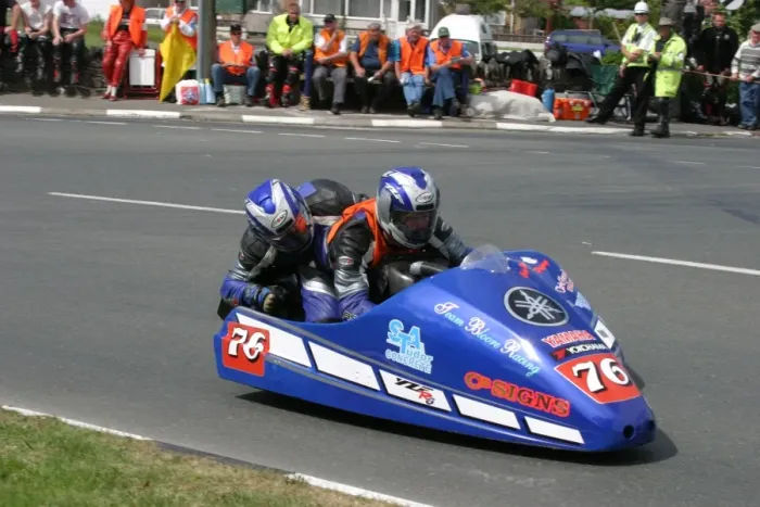 Framed Print : Craig & Christopher Bloore (Yamaha) 2004 Sidecar TT Framed Print : Craig & Christopher Bloore (Yamaha) 2004 Sidecar TT
