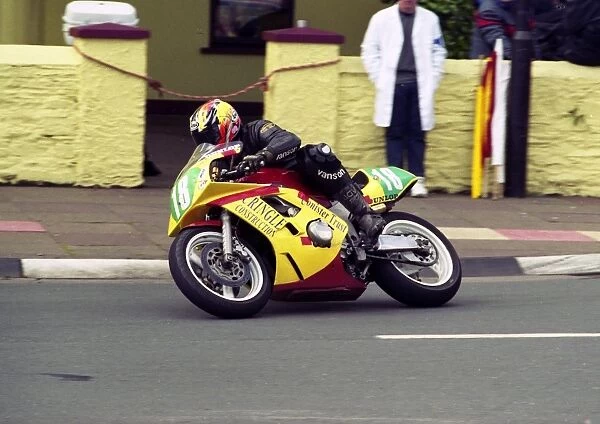 Craig McLean (Yamaha) 2002 Lightweight 400 TT