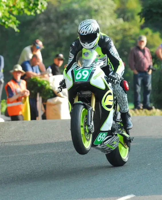 Framed Print : Craig Neve (WK) 2016 Lightweight TT Framed Print : Craig Neve (WK) 2016 Lightweight TT