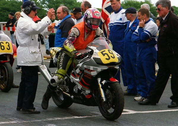 Craig Shirrifs (Yamaha) 1999 Senior TT