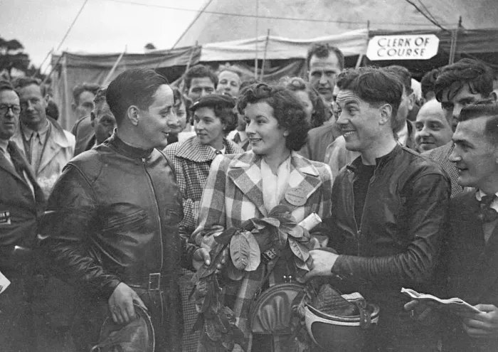 Framed Print : Cromie McCandless and Geoff Duke 1951 Ulster Grand Prix Framed Print : Cromie McCandless and Geoff Duke 1951 Ulster Grand Prix