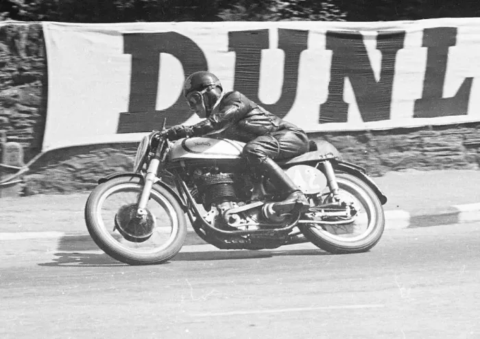 Framed Print : Cromie McCandless (Norton) 1951 Senior TT Framed Print : Cromie McCandless (Norton) 1951 Senior TT